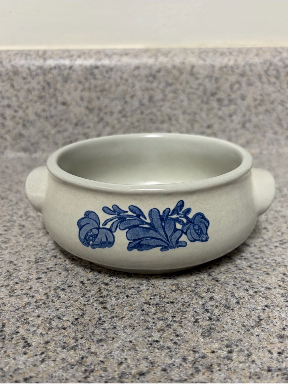 Pfaltzgraff Yorktowne Pattern Serving Bowl